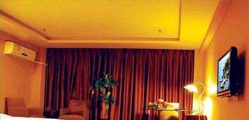 Сичан: Fengyuan Hotel