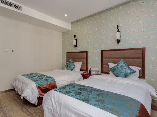 Сичан: Yuanhua Hotel