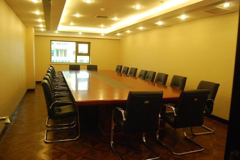 Циндао: Ai Zun Ke Hotel- Qingdao Xiangjiang Road Branch
