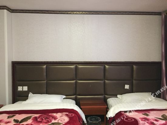 Яань: Ya An Mingshan Shunxin Guest House