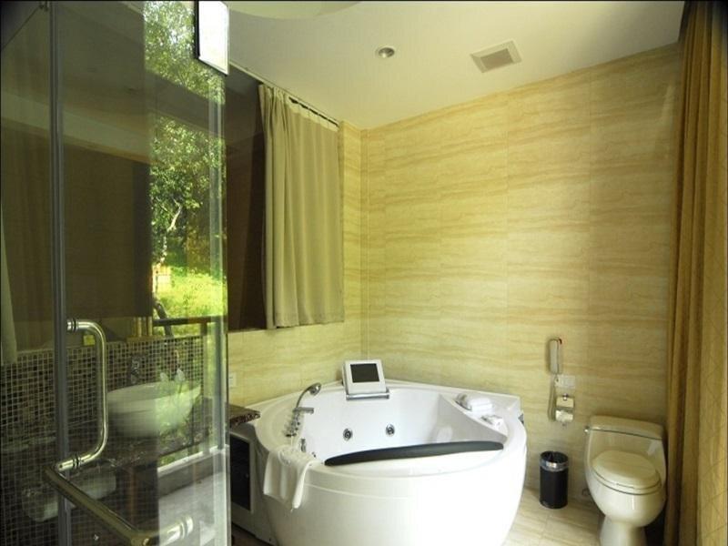 Ханчжоу: West Lake Hillview International