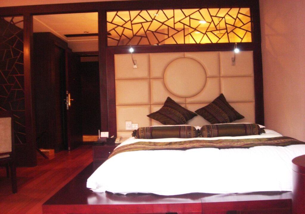 Ханчжоу: West Lake Hillview International