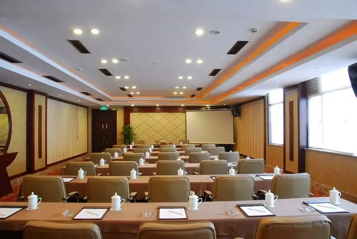 Ханчжоу: West Lake Hillview International