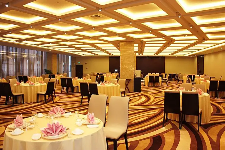 Хуаншань: Xiangming Holiday Hotel