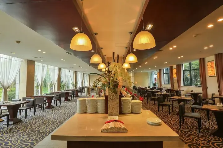 Хуаншань: Xiangming Holiday Hotel