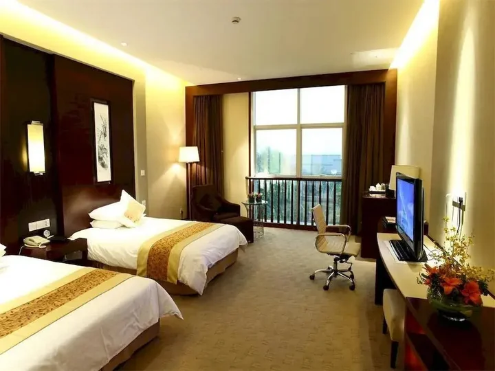 Шаоксинг: Mirror Lake Hotel