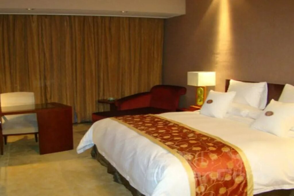 Цзясинь: Langteng International Business Hotel