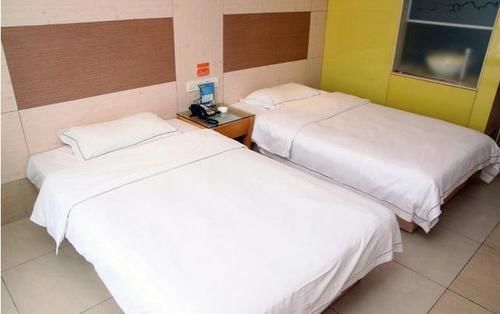 Ичан: Yichang Lucky Seven Hotel Yichang Xiling Second Road