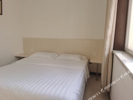 Таншань: Ruidu Hotel