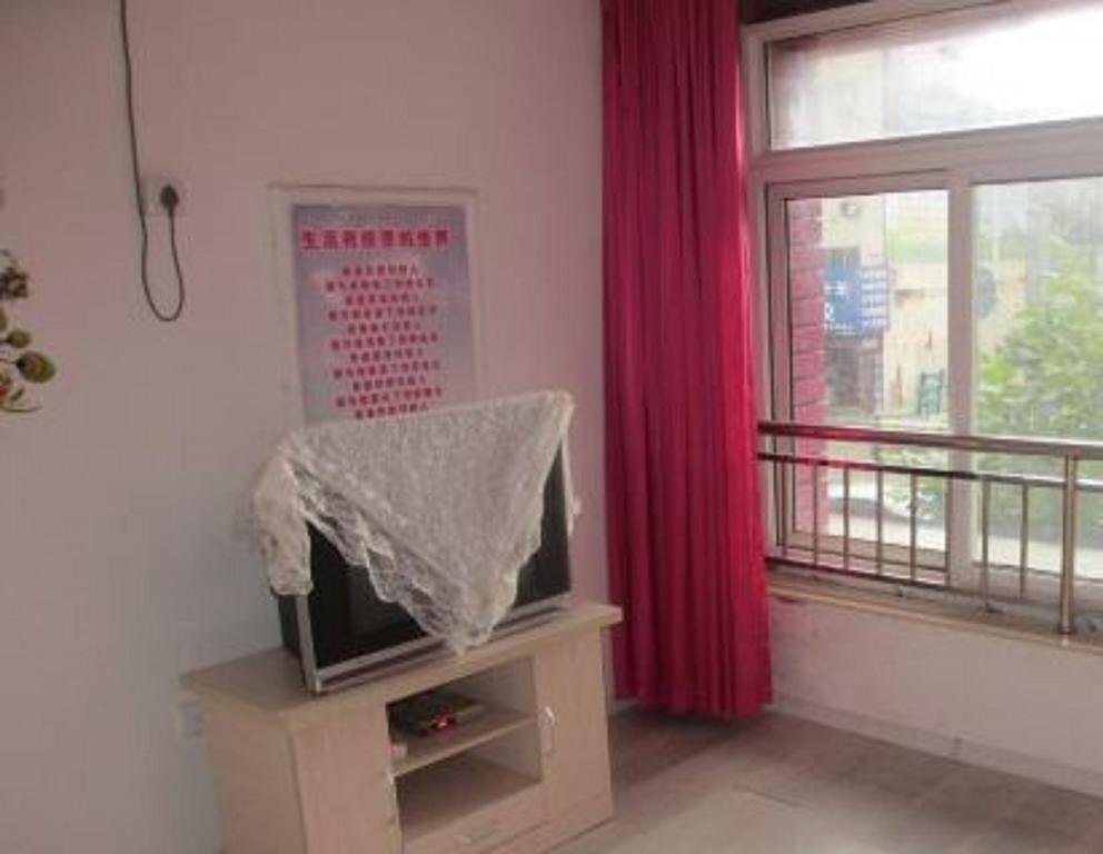 Даньдун: Dandong Kuandian Express Hotel