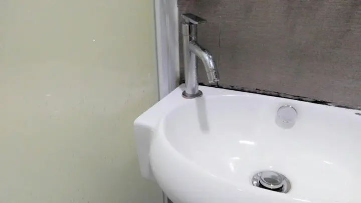 Гонконг: Nuts Hotel
