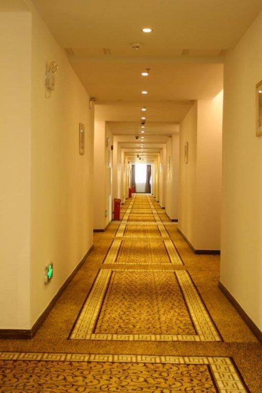 Фошань: Foshan Jinyu Business Hotel