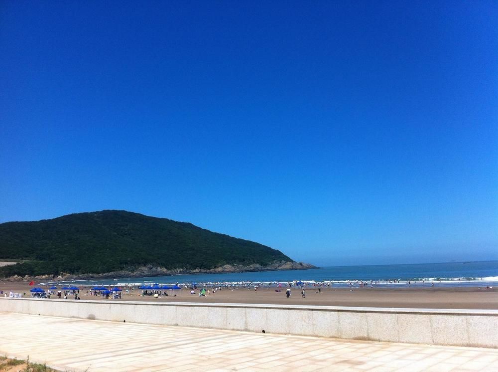 Чжоушань: Dongsha Dragon Inn- Zhoushan Zhujiajian