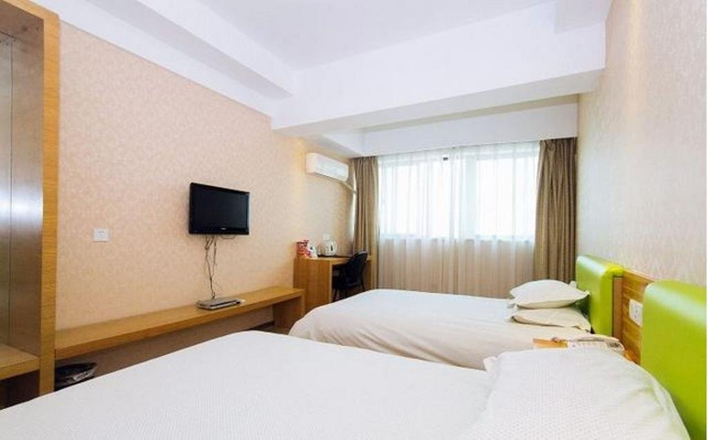 Yimi Hotel (Xiasha University Town, Hangzhou)(杭州一米酒店（下沙大学城文泽路地铁站店）) — фото 2