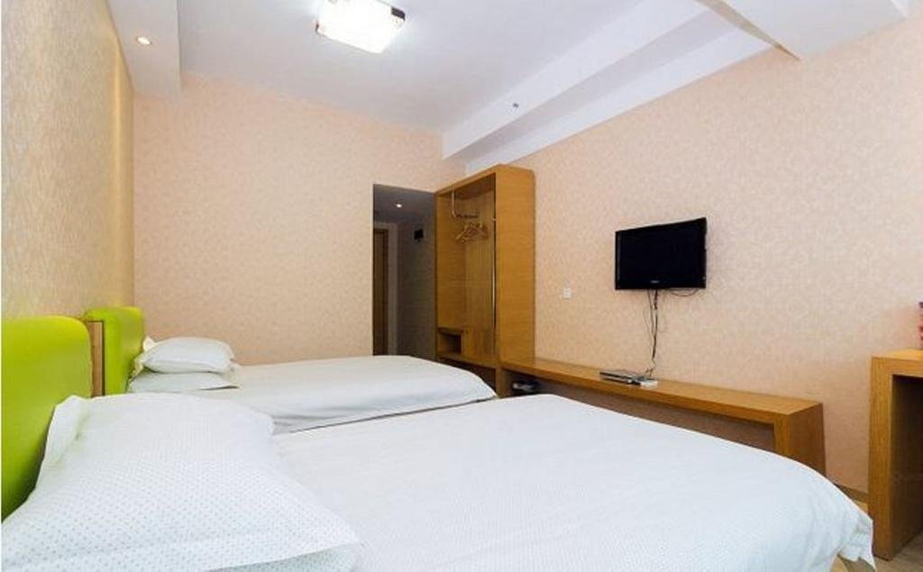 Yimi Hotel (Xiasha University Town, Hangzhou)(杭州一米酒店（下沙大学城文泽路地铁站店）) — фото 3