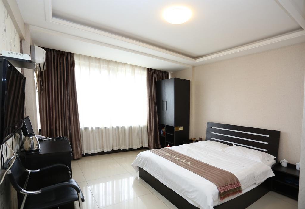 Даньдун: Dandong Donggang Sukura Hotel