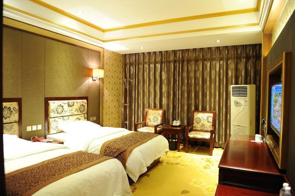 Шангри-Ла: Sunlight Holiday Big Hotel