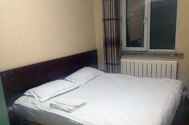 Хулун-Буир: Yujia Express Hotel