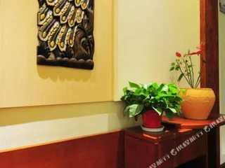 Цзинхун: Sawadika Fengqing Riverside Hotel, Xishuangbanna