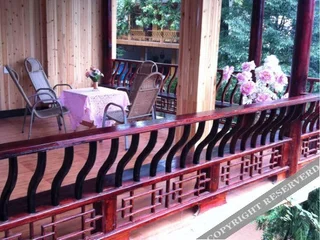 Яань: Ya'an Shangli Moziwan Inn