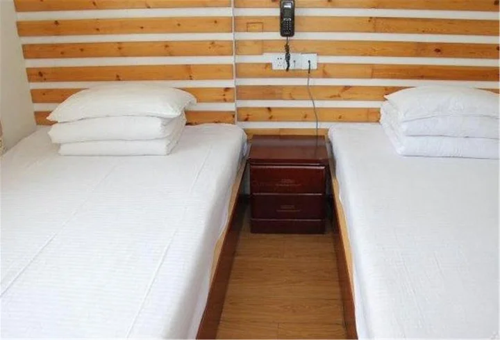 Циндао: Qingdao Yike Business Hotel
