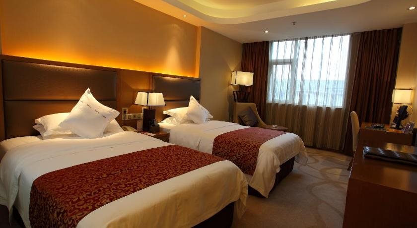 Чэнду: Longwei Hotel