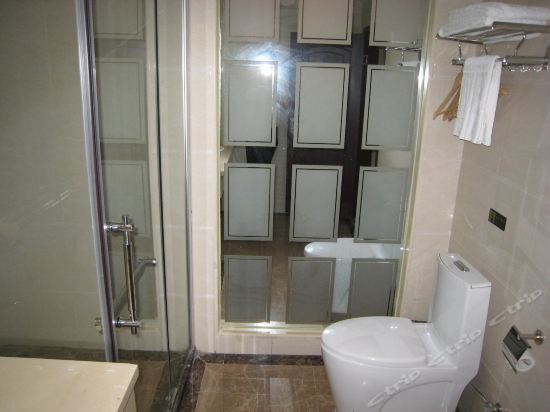 Фошань: Zhong Ying Holiday Hotel