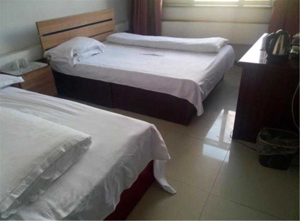 Хулун-Буир: Zhalantun Jianxin Business Hotel