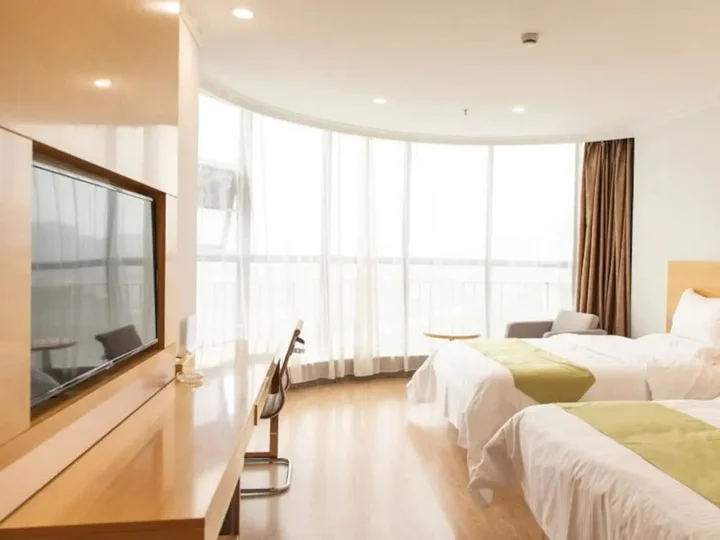 Фошань: GreenTree Alliance Foshan Nanhai Pingzhou Yuqi Street Hotel