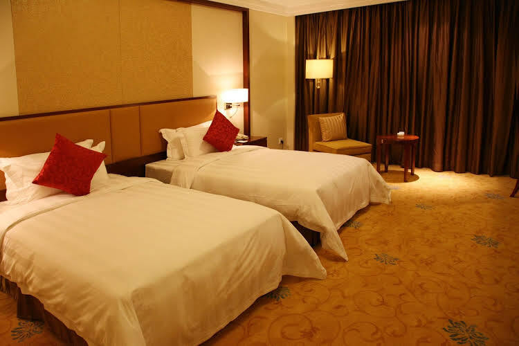 Чичжоу: Jiuhuashan Fenghua Hotel