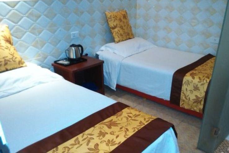 Ичан: Yichang Longfeng Inn