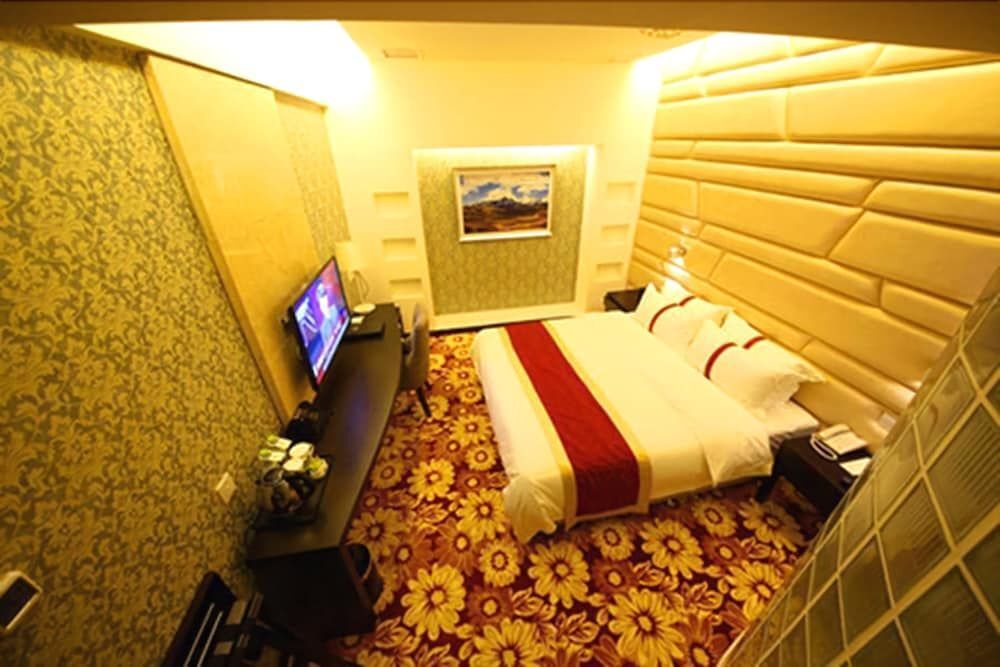 Чэнду: Ruisi Boya Hotel