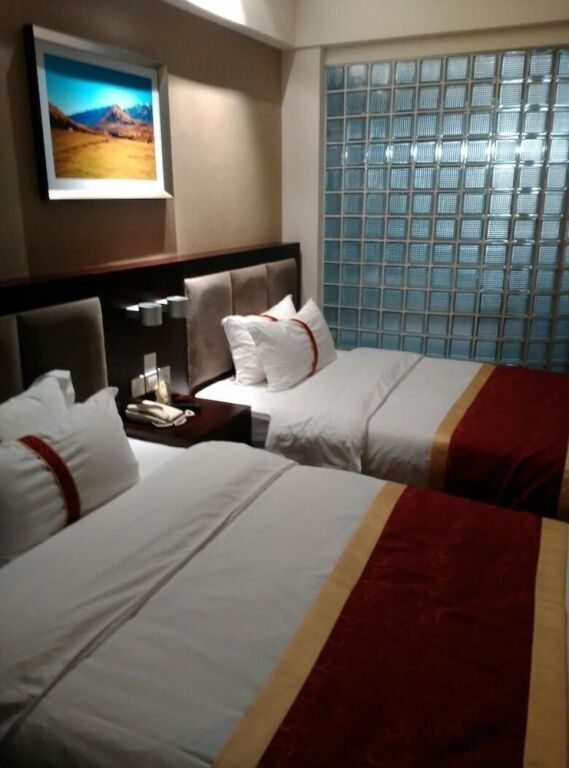 Чэнду: Ruisi Boya Hotel
