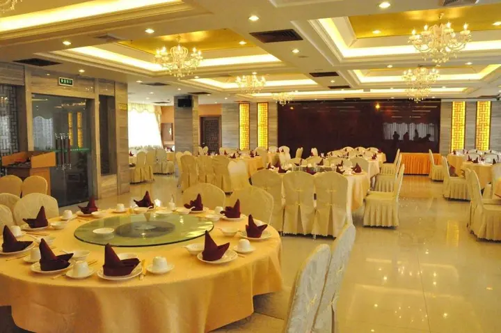 Фошань: Pearl River Hotel