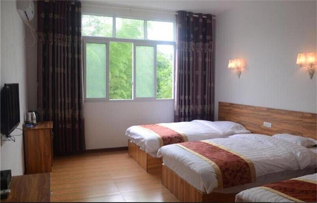 Ибинь: Mountain Bowang Natural Holiday Hotel
