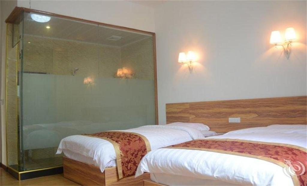 Ибинь: Mountain Bowang Natural Holiday Hotel