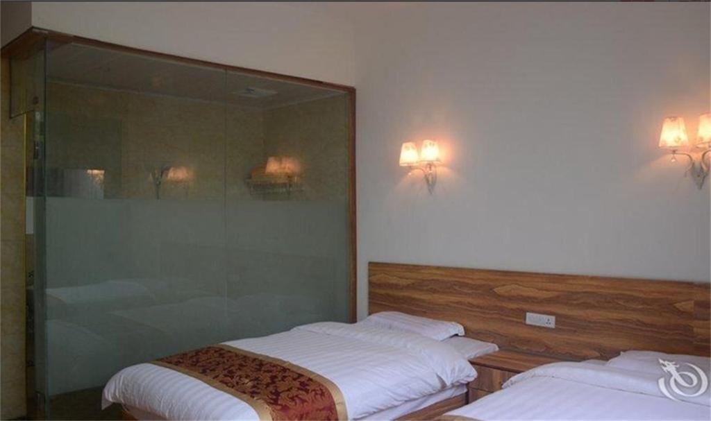 Ибинь: Mountain Bowang Natural Holiday Hotel