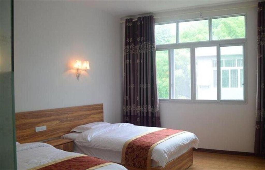 Ибинь: Mountain Bowang Natural Holiday Hotel