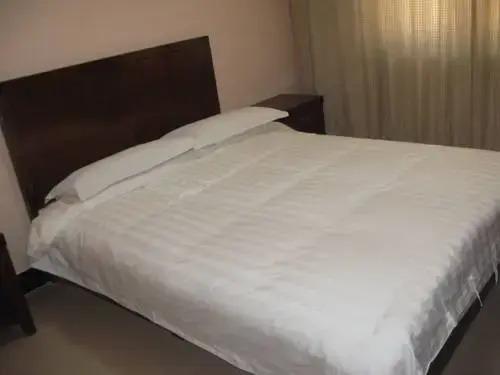 Таншань: Zhaolong Hotel