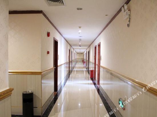 Фошань: Jinshunda Hotel (New DNA Store, Kuiqi Road Subway Station, Foshan)(金顺达酒店（佛山魁奇路地铁站新DNA店）)