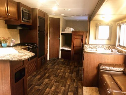 Сямынь: Hooray Happy Island Motor House