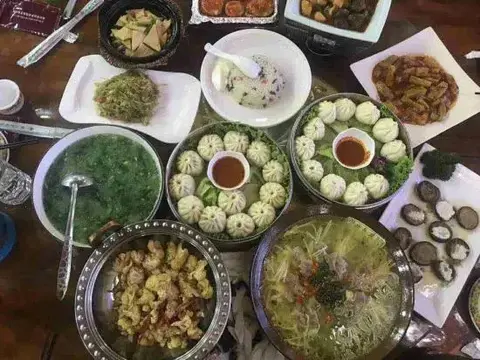 Бово: Wangshi Hotel