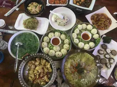 Бово: Wangshi Hotel