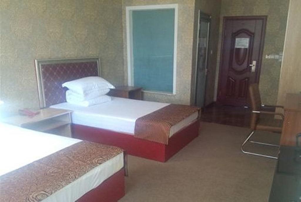 Хулун-Буир: Manzhouli Jinlongmen Business Inn