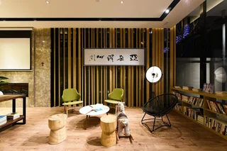 Гуйлинь: Vienna Hotel Guangxi Guilin North High-Speed Railway Station