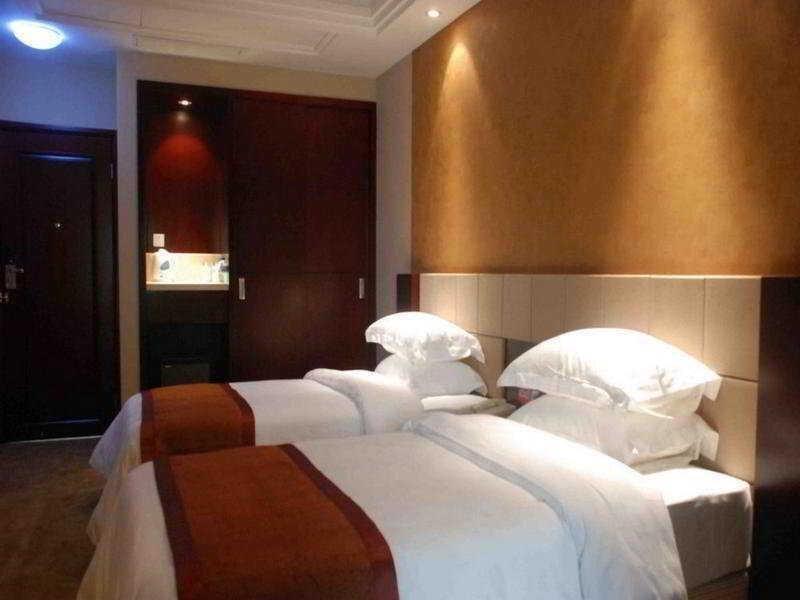 Цзюцзян: Gongqing Jinhang Hotel