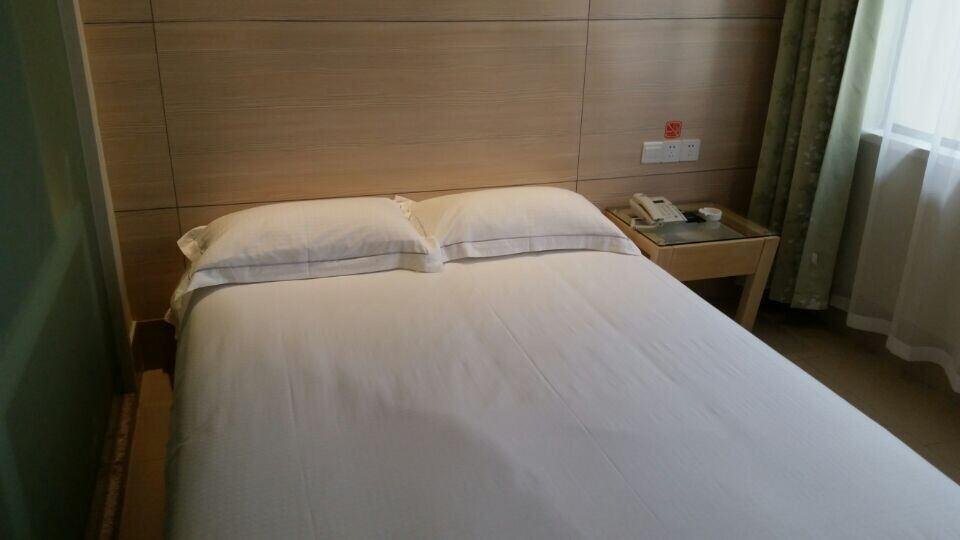 Ичан: Luck 7 Inn Yichang CBD