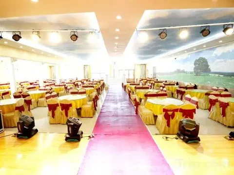 Хулун-Буир: Yunhai Hotel
