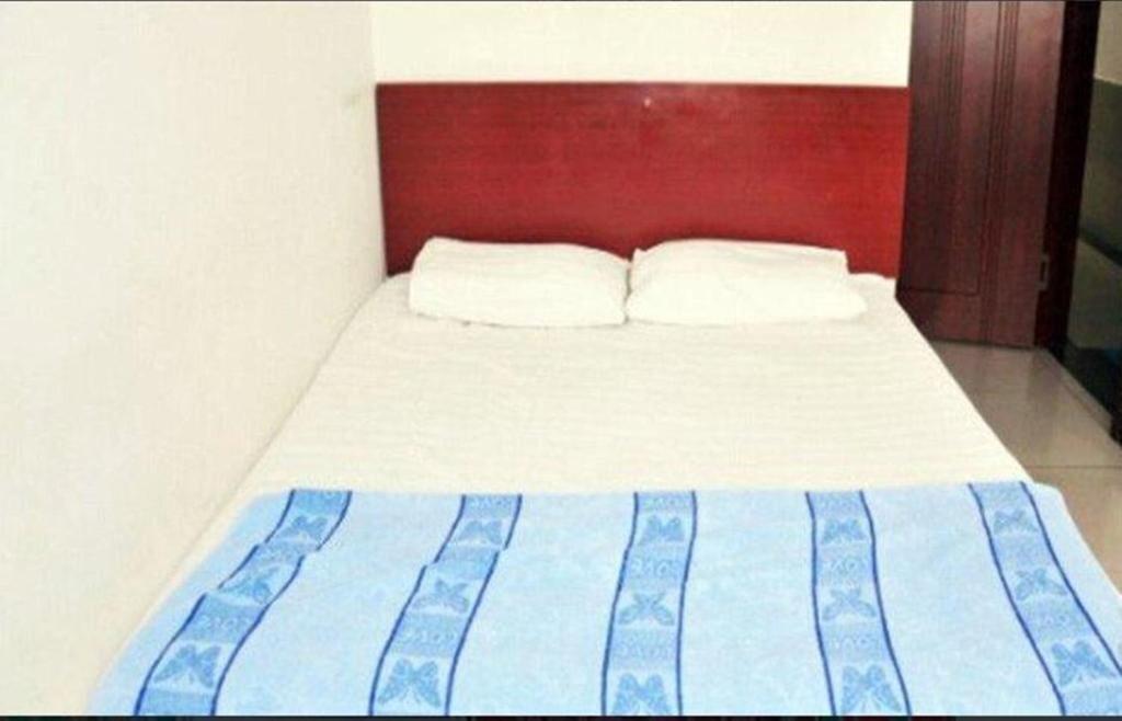 Даньдун: Kuandian Manzu Autonomous Jiujiu Guesthouse