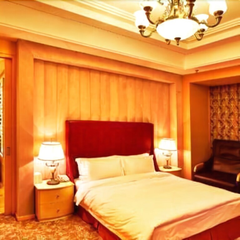 Хух-Хото: Hohhot Header Hotel